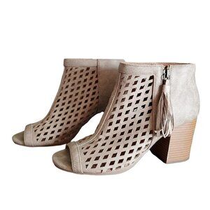 ❤️353 Jellypop Madison Chunky Open-Toe Cut Out Ankle Bootie